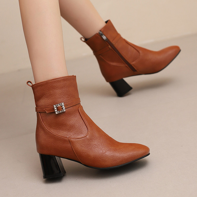 �ٻ�Ҿ���2 �ͧ�Թ��� : pre - �ͧ�������˭�